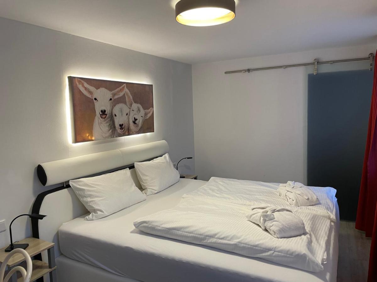 Hotel Osterkrug Хузум Екстериор снимка
