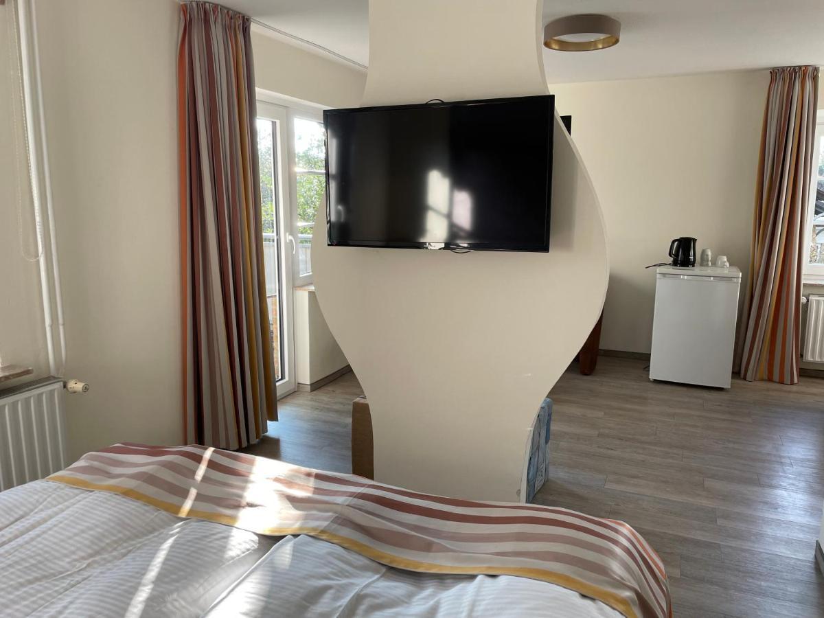 Hotel Osterkrug Хузум Екстериор снимка