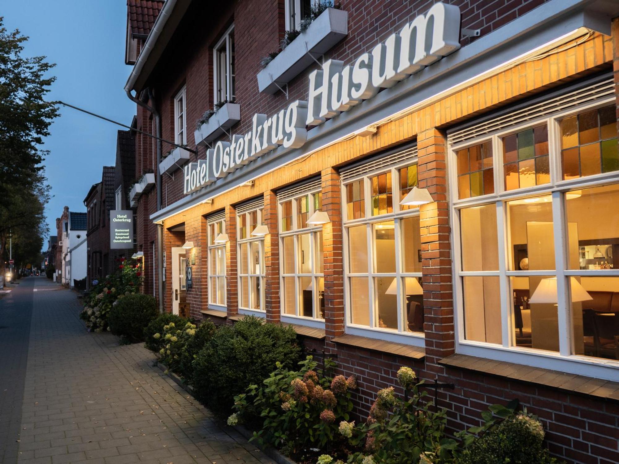 Hotel Osterkrug Хузум Екстериор снимка
